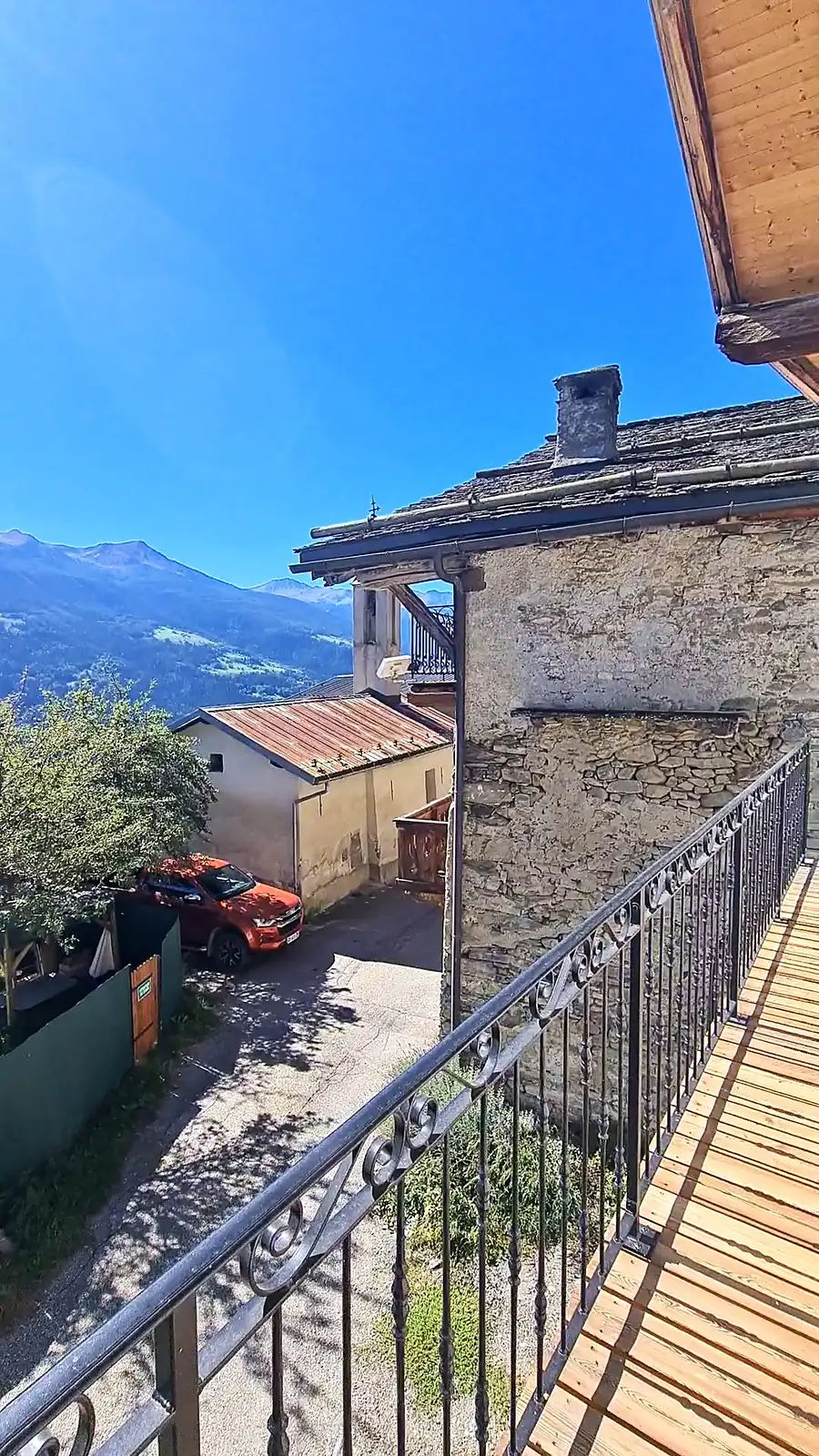 Le hameau de Couverclaz et les montagnes